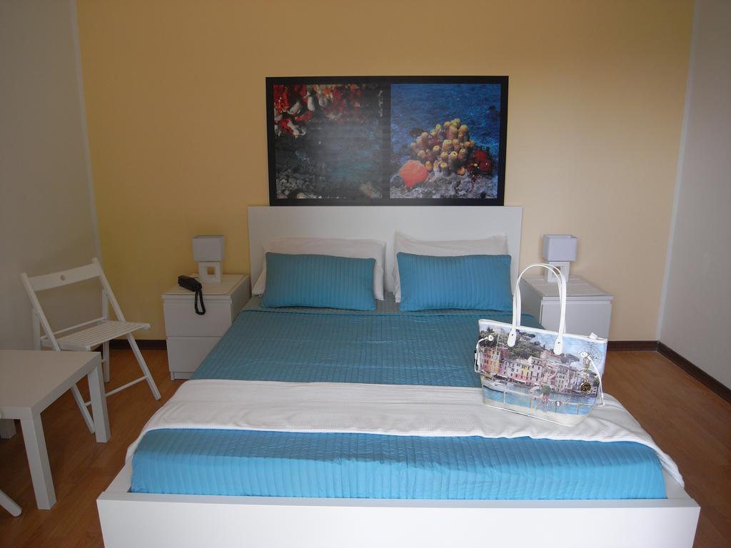 Hotel Moreri Grado Habitación foto